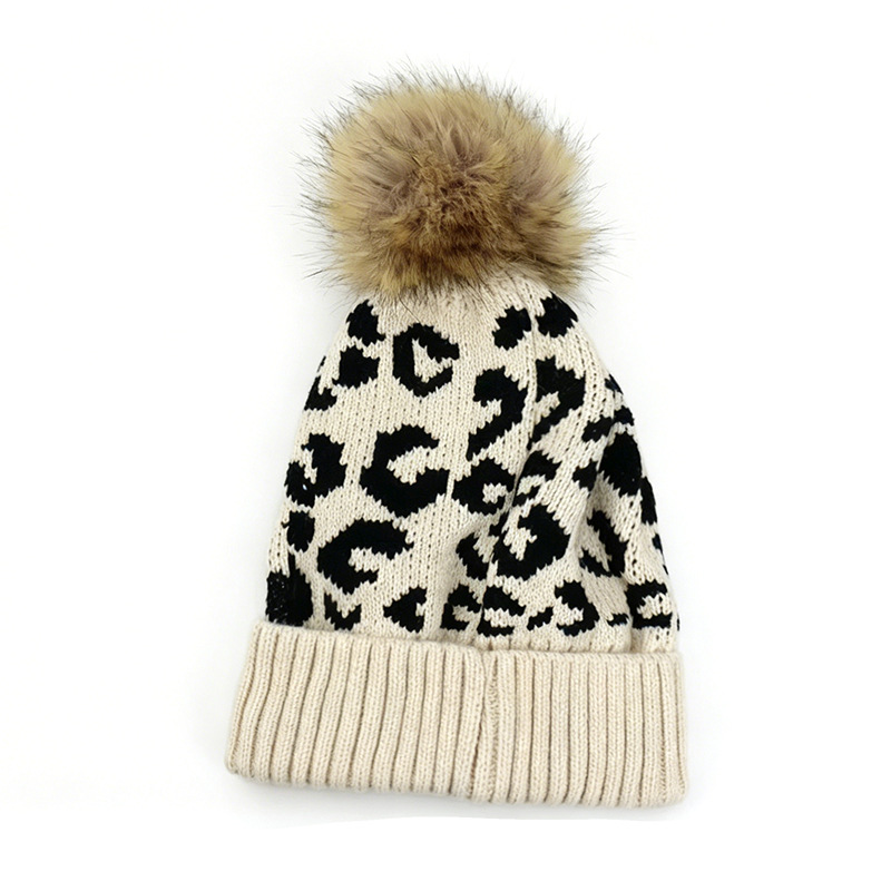 หมวกไหมพรมลายเสือดาวพร้อมพู่สำ - Beanie Cuffed Knit บทวิจารณ์และราคา